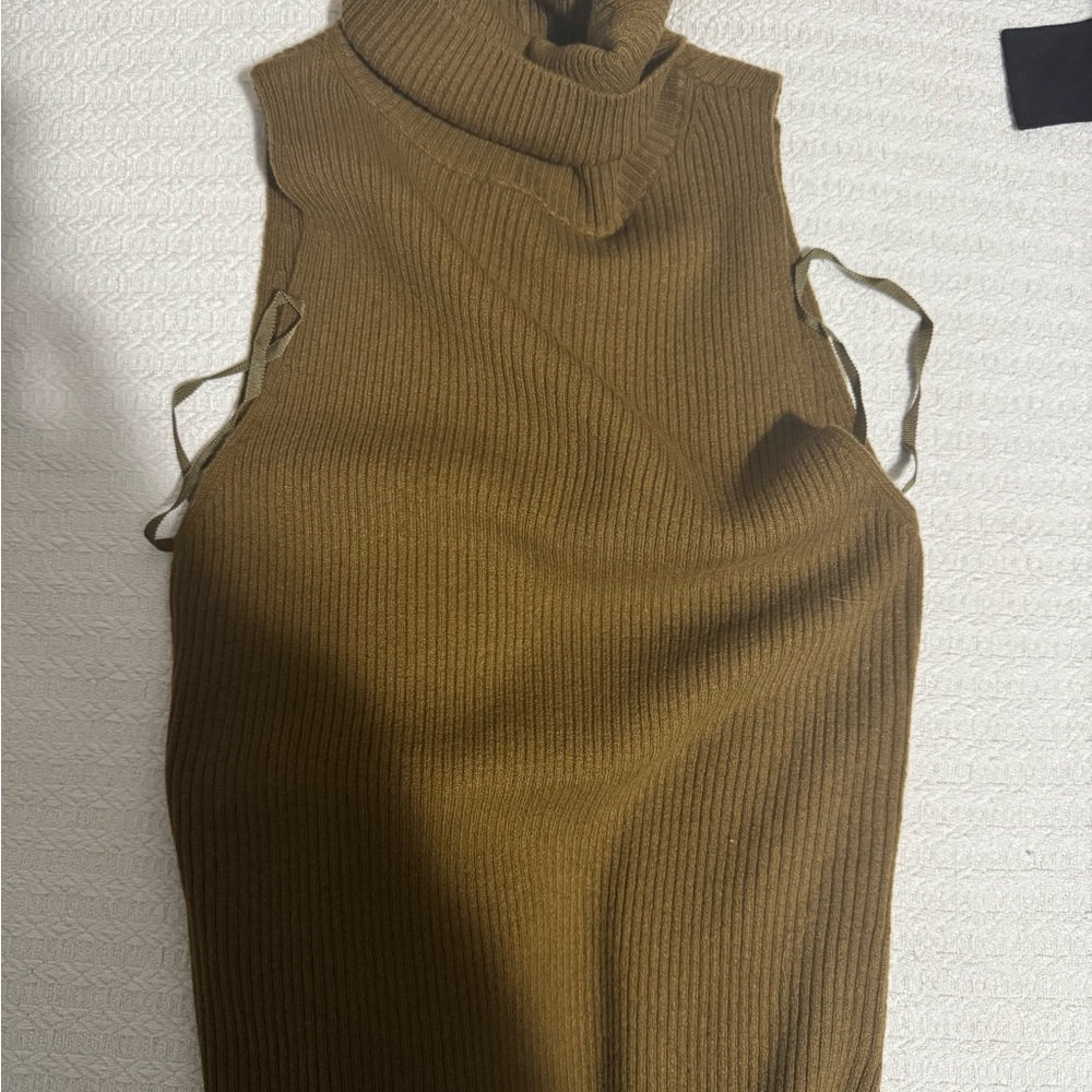 Enza Wool Cashmere Olive Turtleneck Sweater - Picture 5 of 7